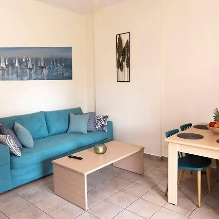 Plumi Apartament *
